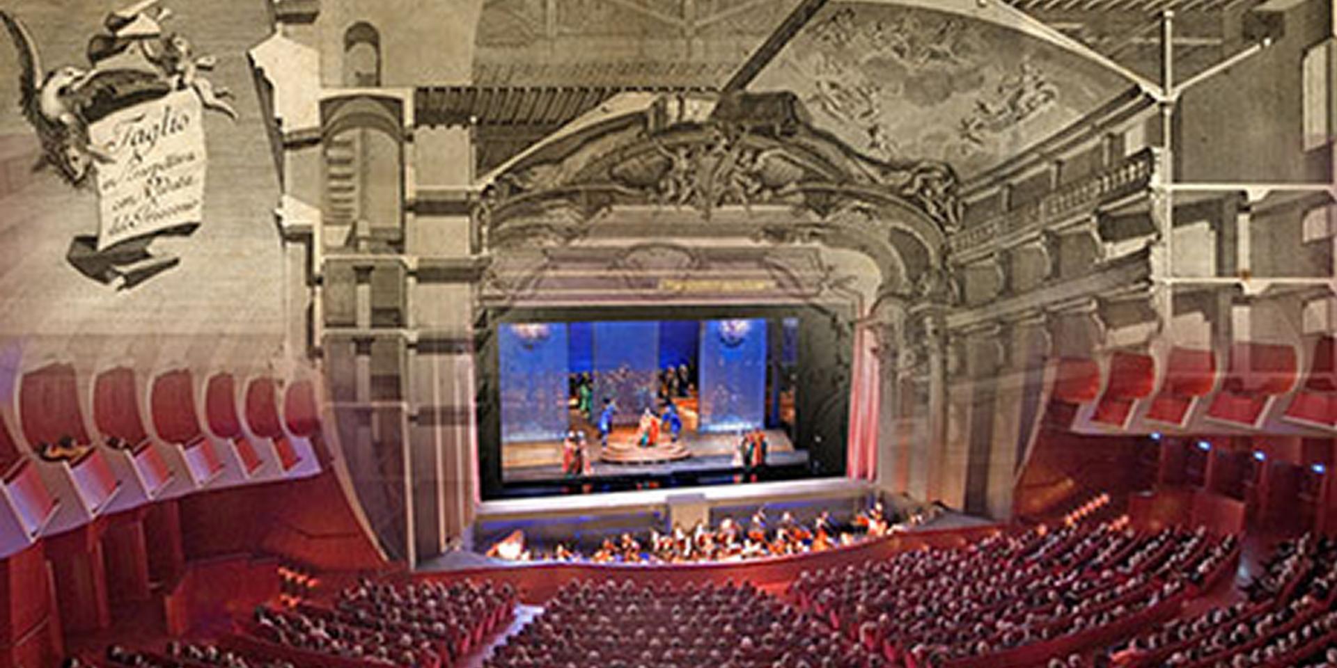 The ancient hall of Teatro Regio and the current one