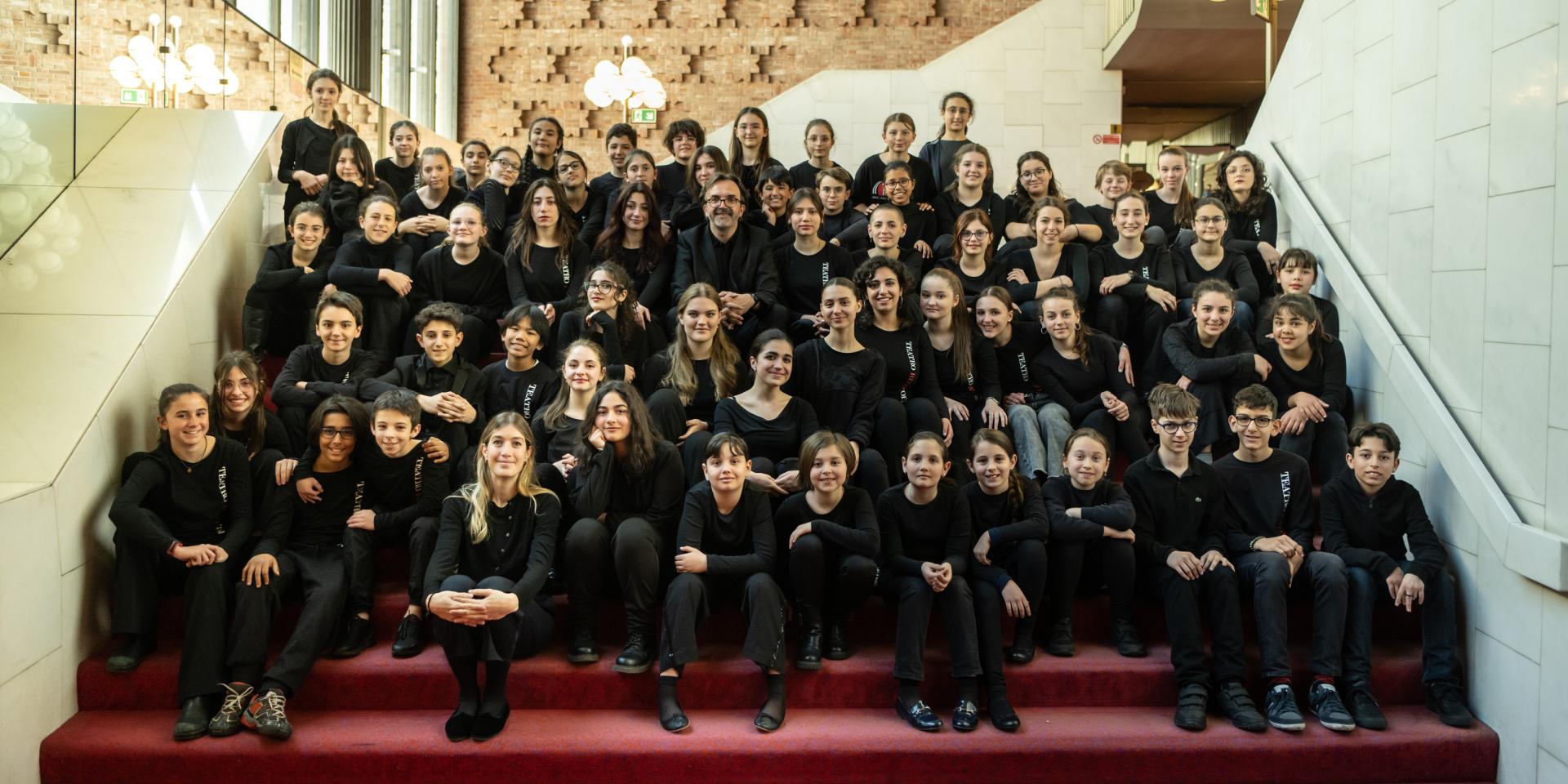 Coro di voci bianche Teatro Regio Torino e Maestro Claudio Fenoglio (Andrea Macchia)