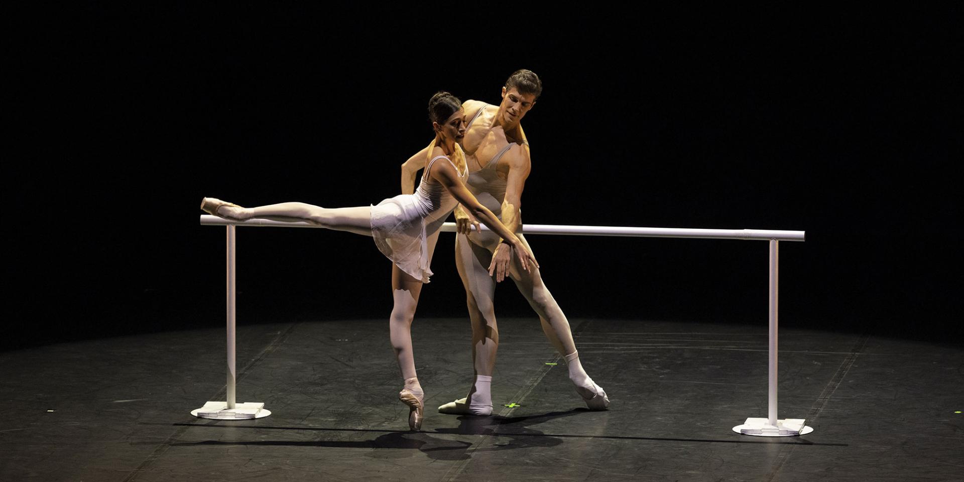 Roberto Bolle con Yasmine Naghdi (foto Vito Lorusso)