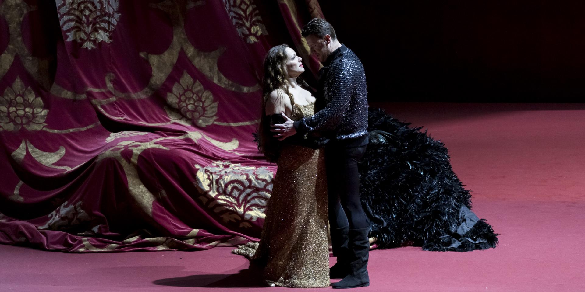 Annemarie Kremer and Norman Reinhardt in a scene of Violanta (ph Edoardo Piva)