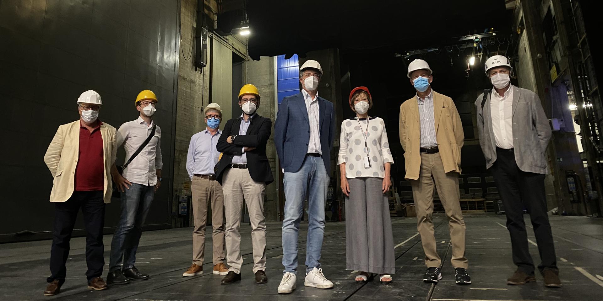 Inizio lavori al palcoscenico del Regio Inizio lavori al palcoscenico del Regio
