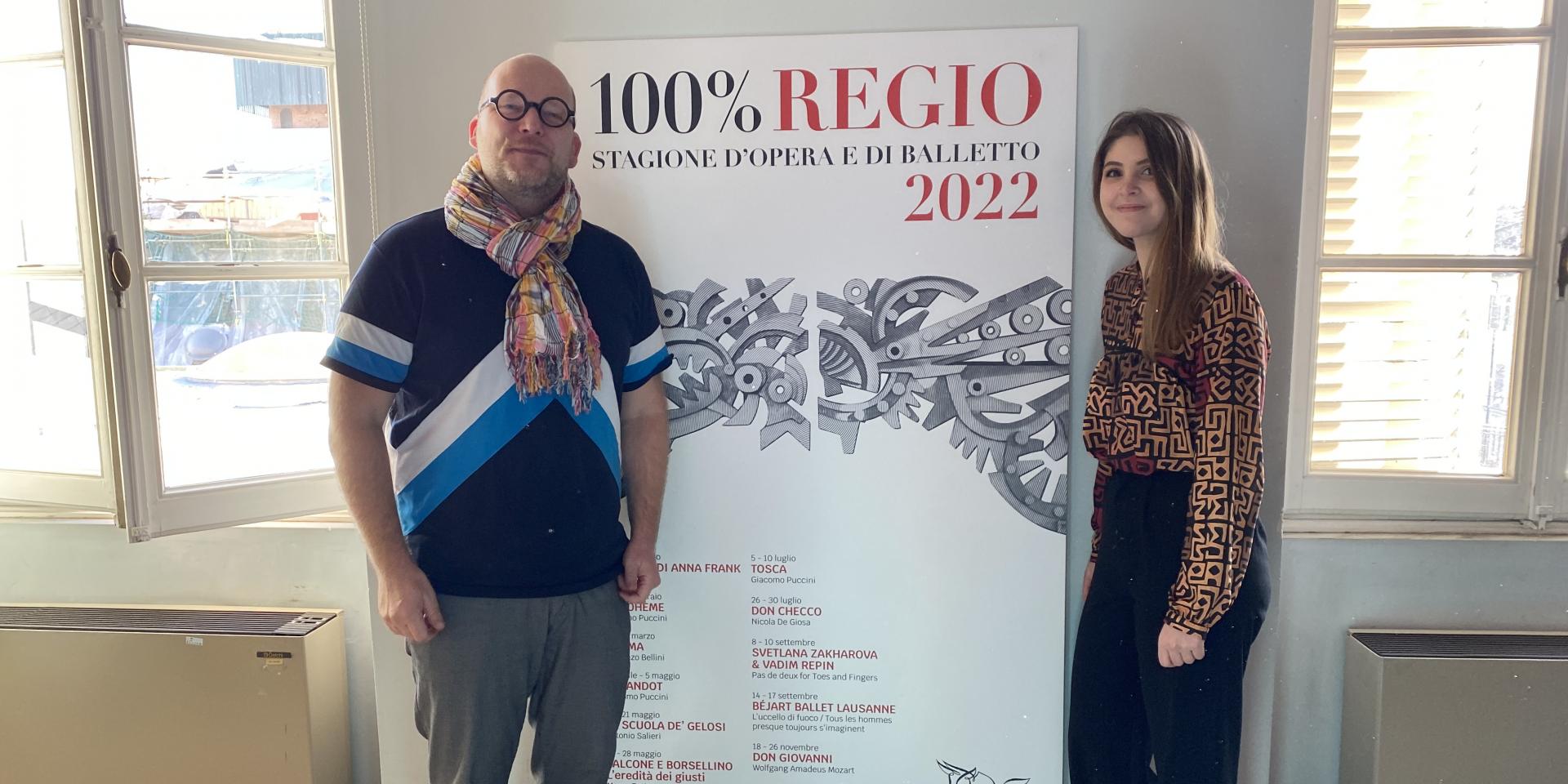 Il Direttore artistico Sebastian F. Schwarz con Marzia Caruso Il Direttore artistico Sebastian F. Schwarz con Marzia Caruso