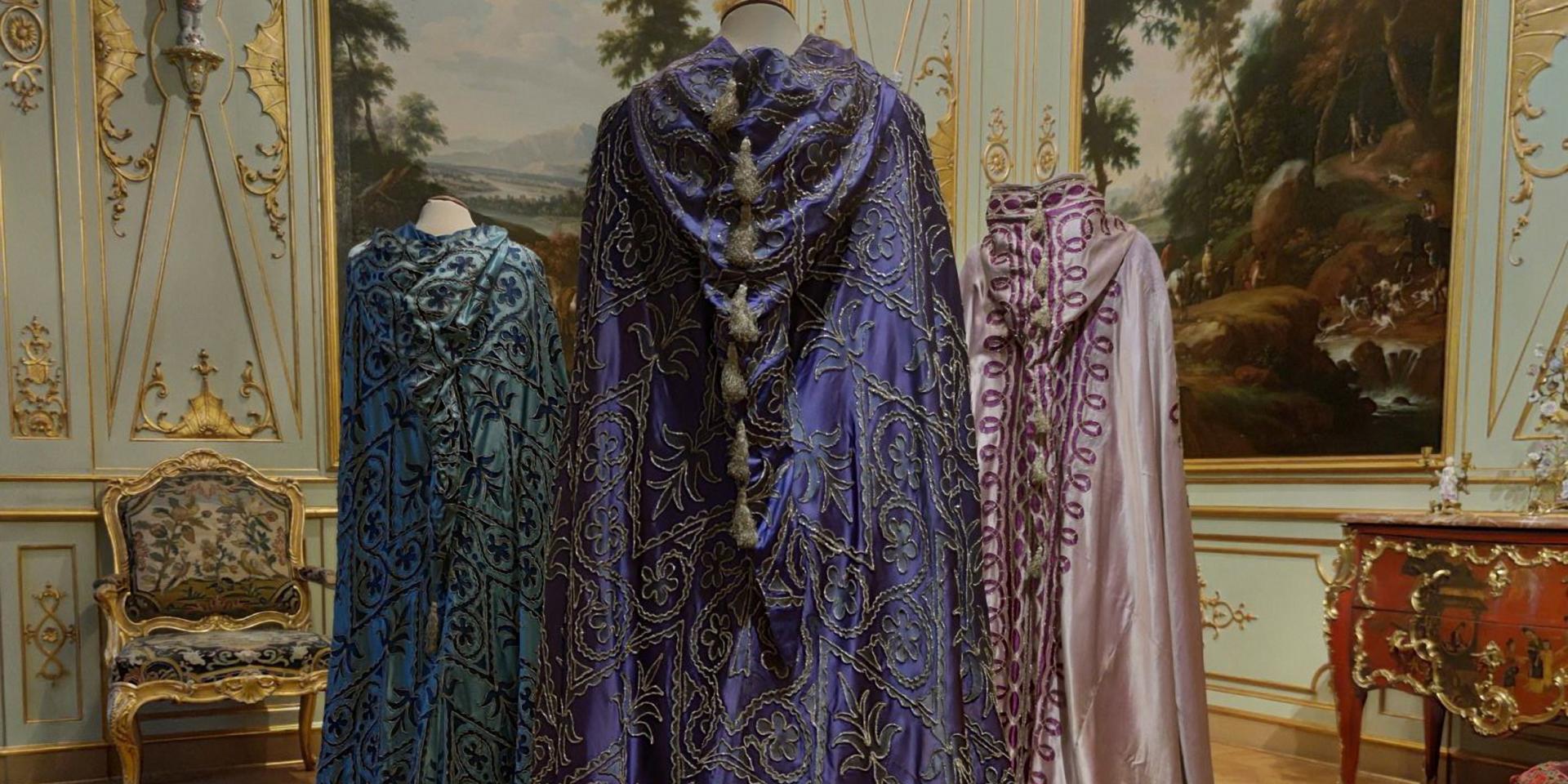 Alcuni dei costumi esposti al Museo Di Arti Decorative Accorsi - Ometto Alcuni dei costumi esposti al Museo Di Arti Decorative Accorsi - Ometto