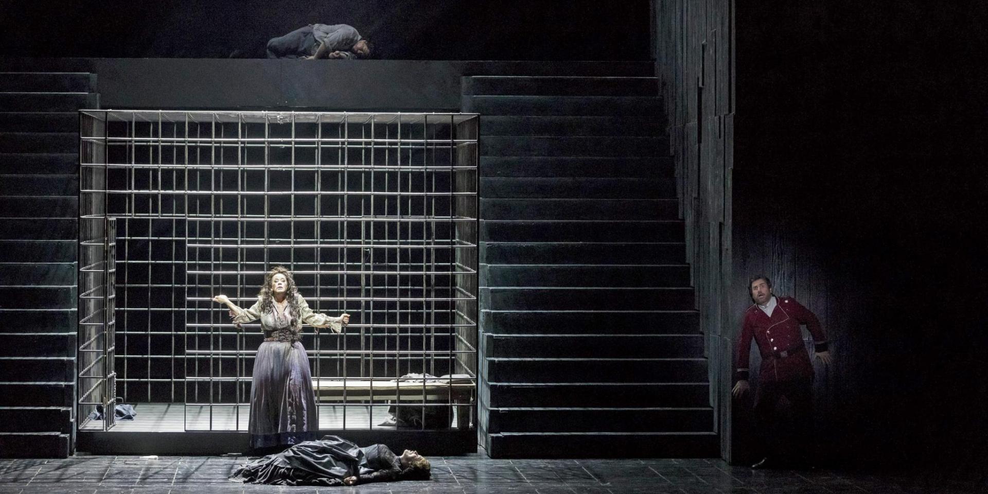 Anna Maria Chiuri (Azucena), Rachel Willis-Sørensen (Leonora), Diego Torre (Manrico), Massimo Cavalletti (Count di Luna)