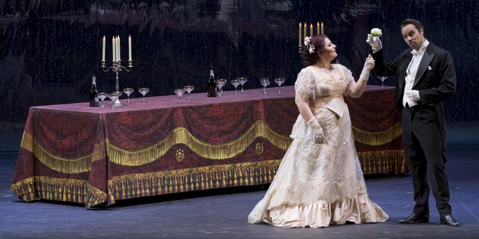 Gilda Fiume (Violetta Valéry) and Julien Behr (Alfredo Germont) - ph Edoardo Piva