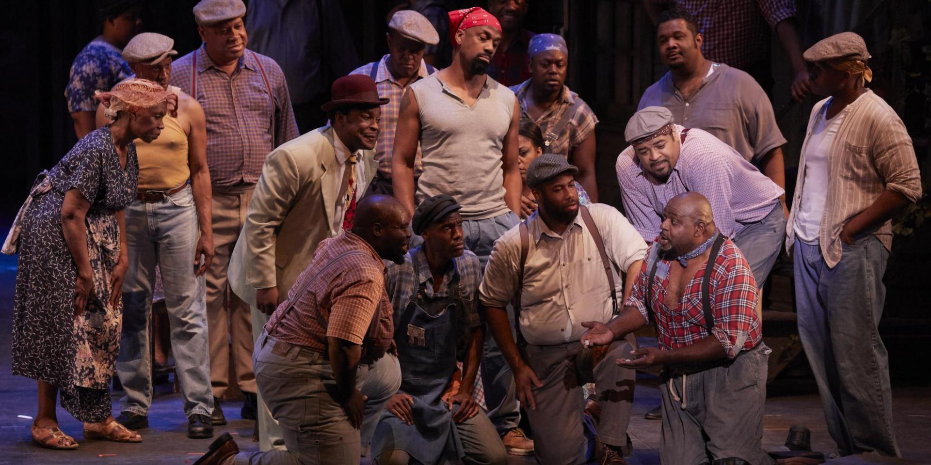 Stage photo of Porgy and Bess (ph Edoardo Piva)