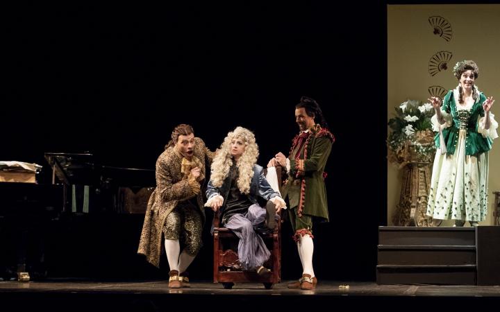 Foto di scena di Riccioli di Barbiere (foto di Edoardo Piva)