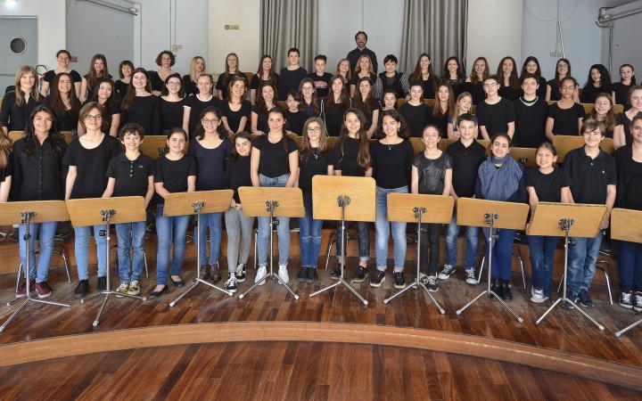 Il Coro di voci bianche del Teatro Regio e del Conservatorio 'G. Verdi' con il maestro Claudio Fenoglio
