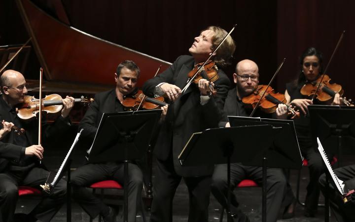 Sergey Galaktionov e l'Orchestra d'Archi Teatro Regio Torino (foto Ramella&Giannese)