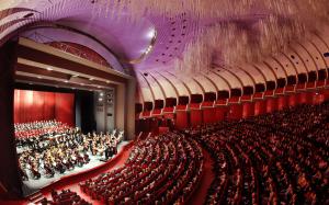 Sebastian F. Schwarz smiling with open arms