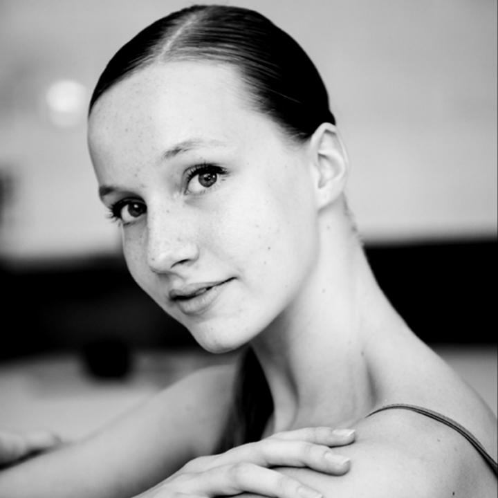 Katrin Schrader Katrin Schrader