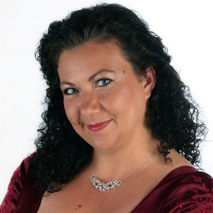 Claudia De Pian Claudia De Pian