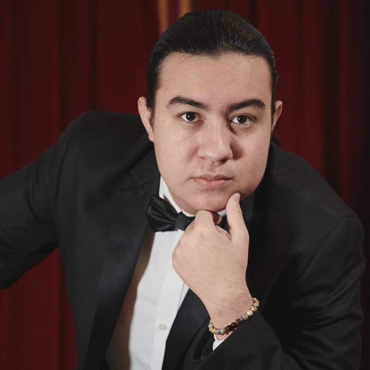 eduardo martinez