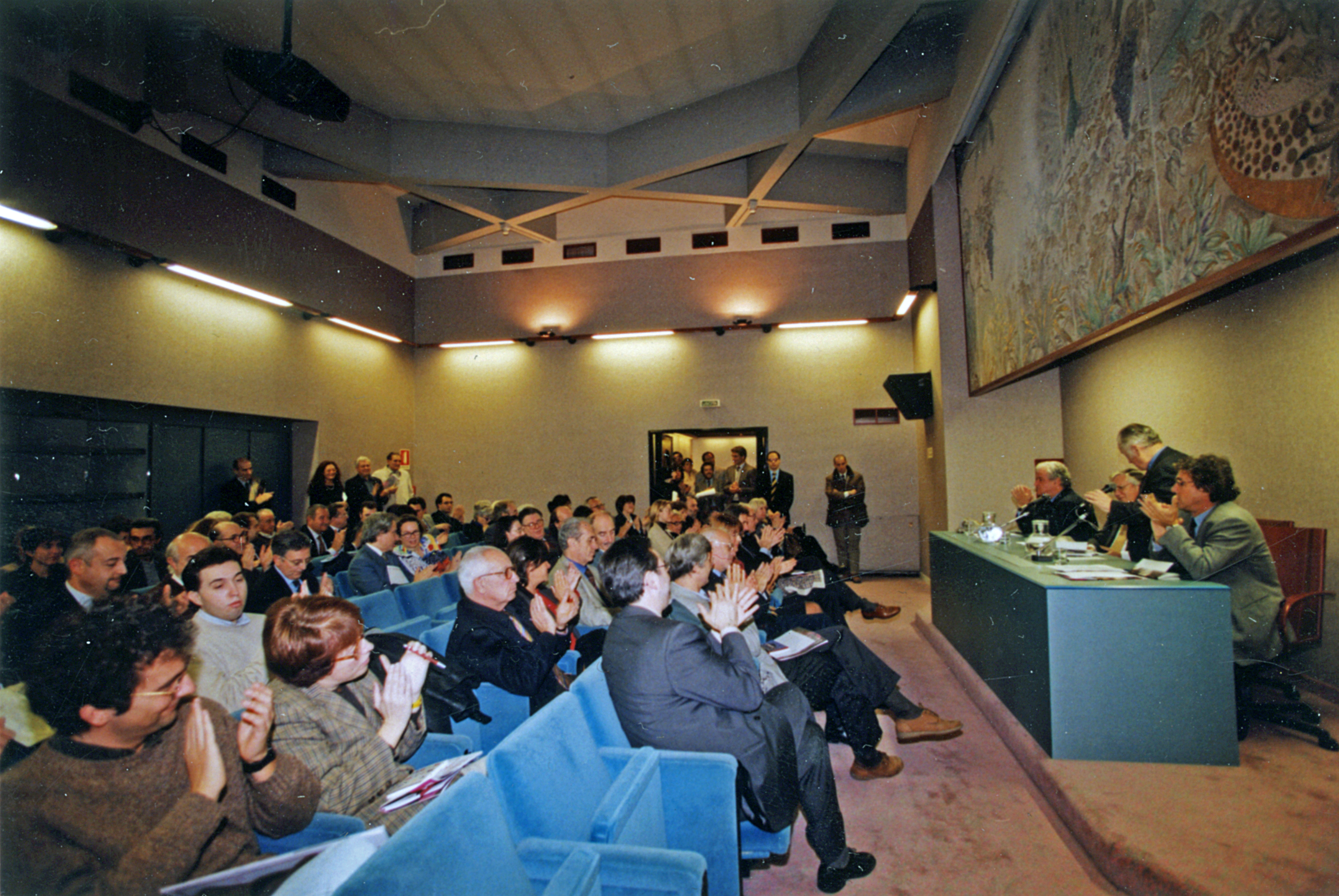 The Sala Pavone, with its big set panel by Paolo Bregni (for the opera “Die Drei Pintos” by C.M. von Weber)