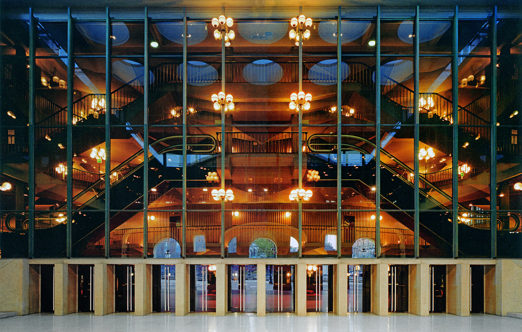 Frontal view of the main entrance, with the two escalators on the top