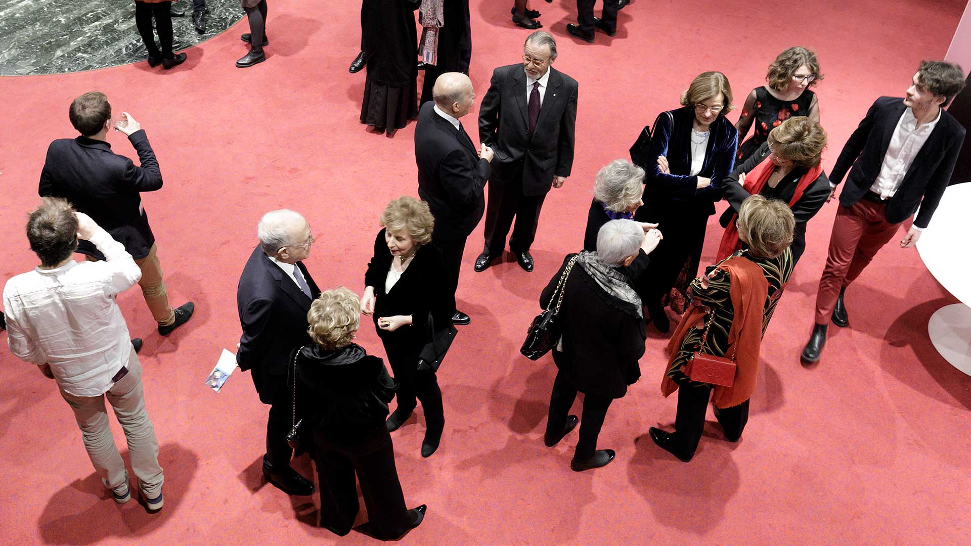 The public in the Foyer